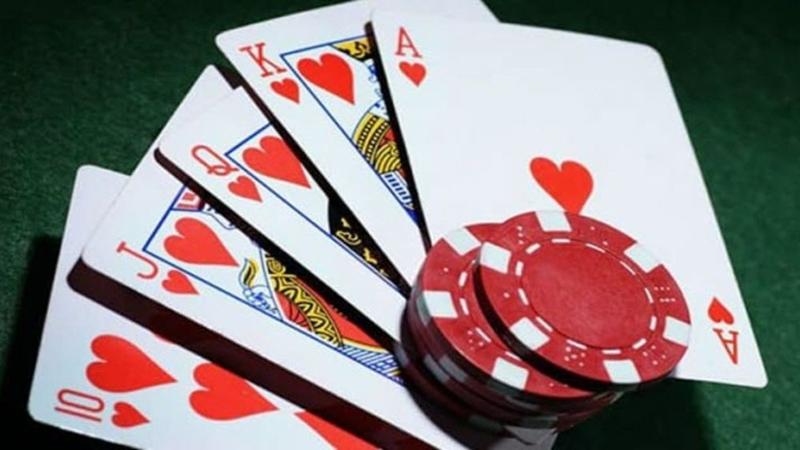 Liêng là một trò chơi không thể bỏ qua khi trải nghiệm tại cổng game Zowin